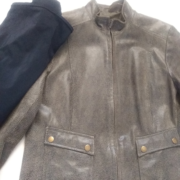 Distressed cracked leather croc finish moto biker jacket - Picture 6 of 7